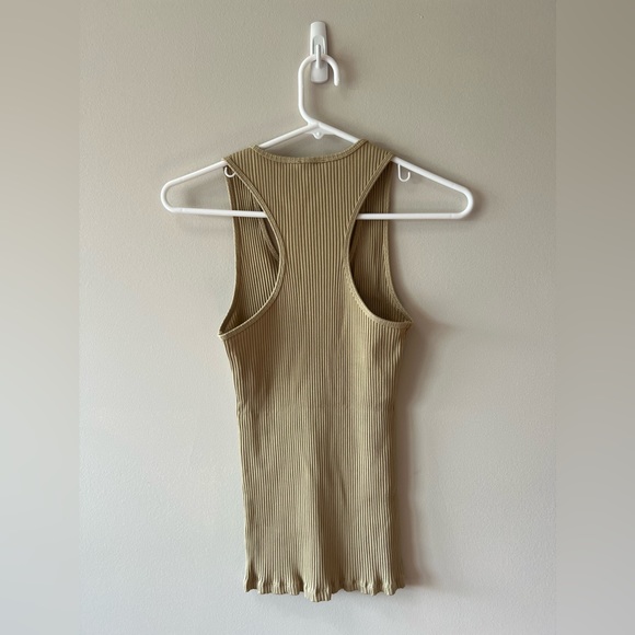 Wilfred tank size L - Picture 3 of 3